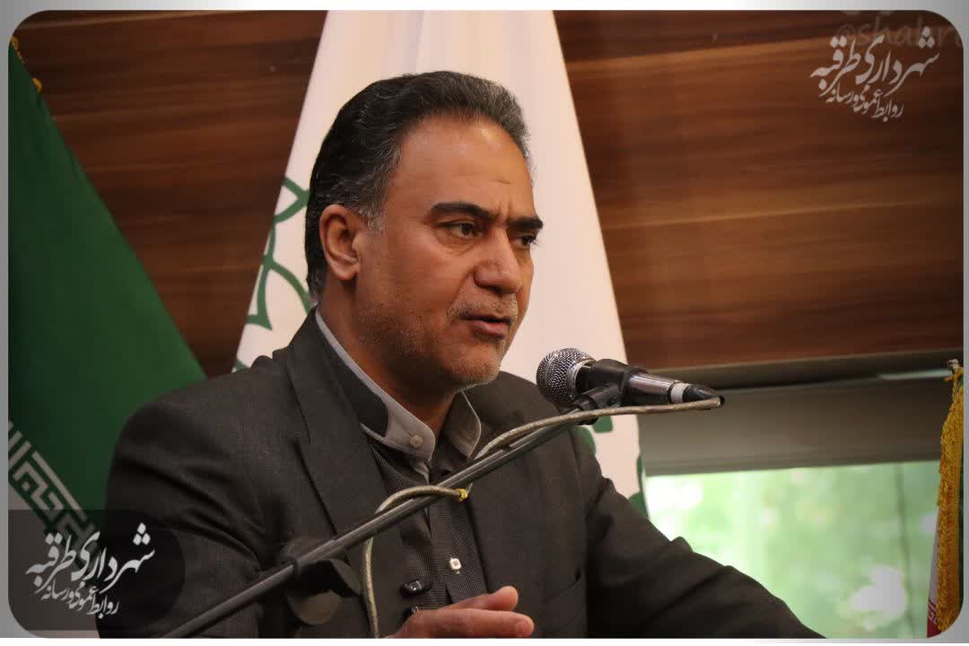 📌#گزارش_تصویری |  برگزاری نخستین سوگواره شعر آئینی گرامیداشت «جودی عنبرانی» در طرقبه